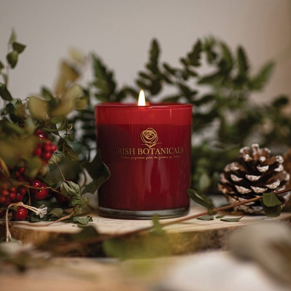 Irish Botanicals Candles - Wild Winter Berries