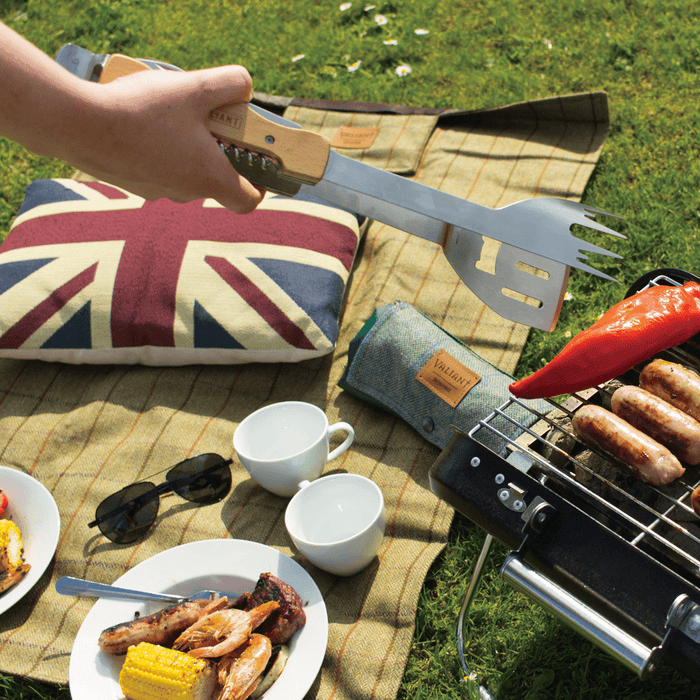 Valiant BBQ 6 In One Multi Tool Kit | {{ collection.title }}